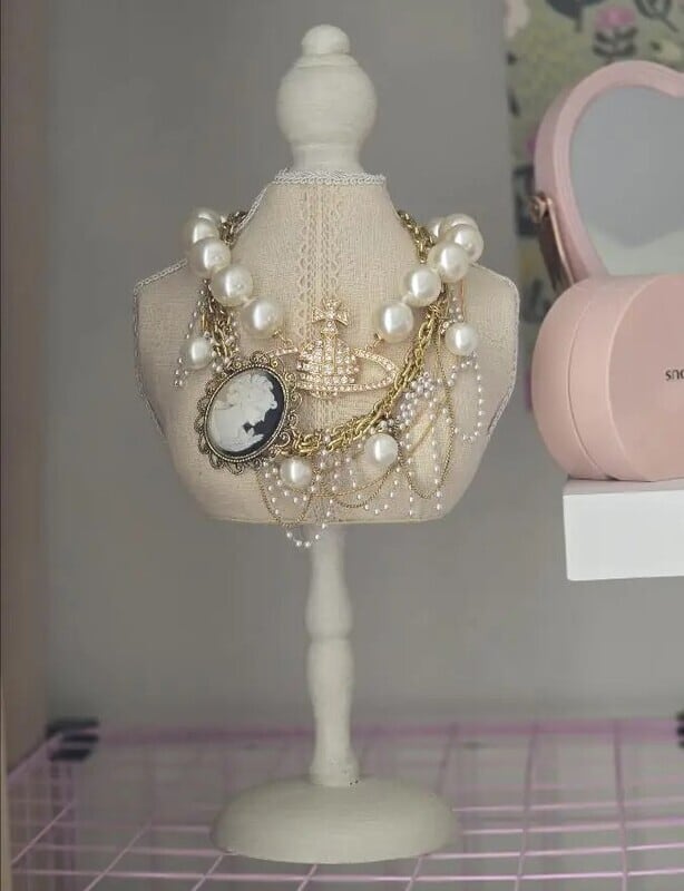 アンティークスタンド✨レース アンティーク風のプランタースタンド、お花のレース模様のフラワー