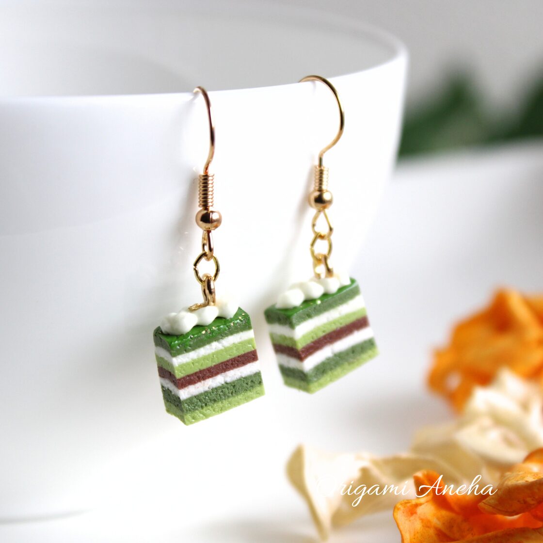 ねこ型目玉焼きトーストチャーム フェイクスイーツ パンチャーム 猫