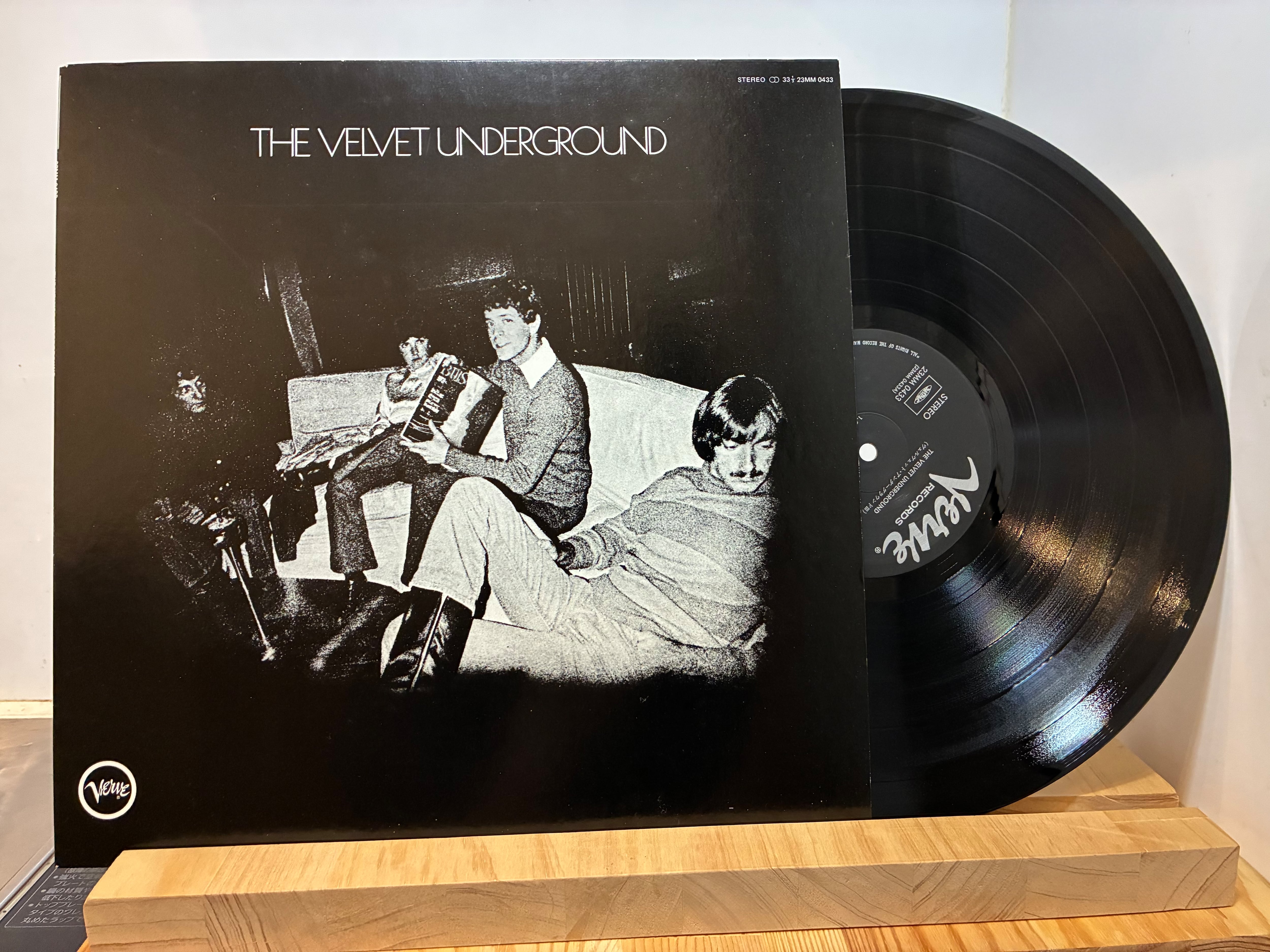 THE VELVET UNDERGROUND / VU | sixteen records (シックスティーン