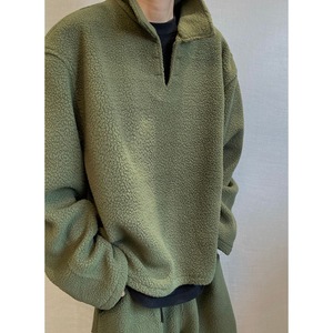 アーミーグリーンボアトップス（別売りでセットアップのパンツあり）　1045