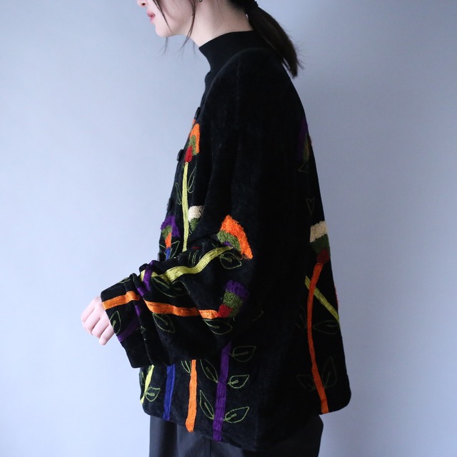 "刺繍×花" loop button design over silhouette velours no-collar jacket