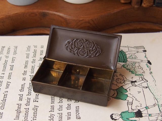 イギリスアンティーク　スタンプボックス　切手入れ