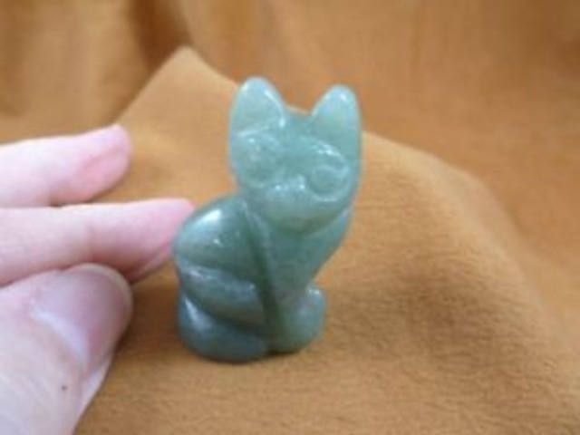 【送料無料】ネコycatsic588 little green sitting cat gem kitten stone carving figurine cats