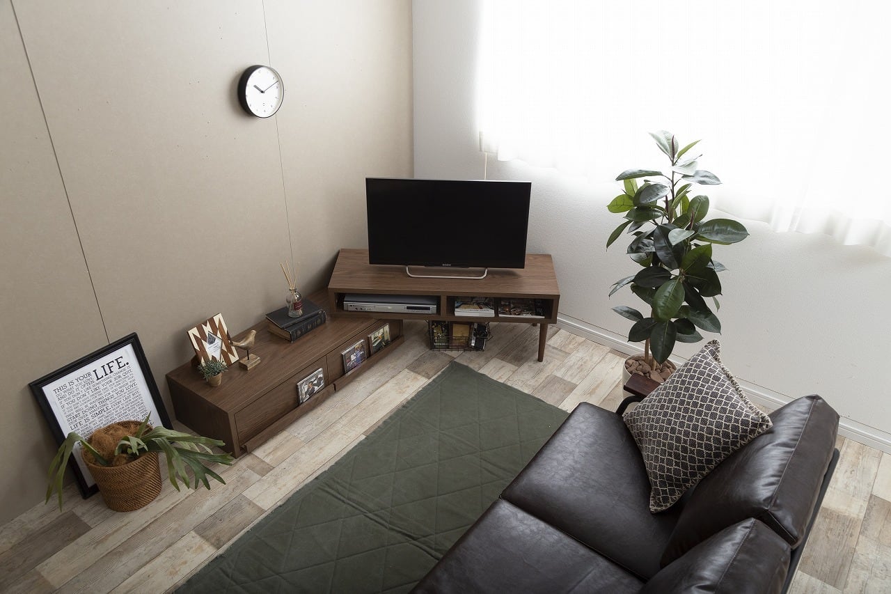 伸縮・回転してレイアウト自在のテレビボード!引出しが2杯 伸縮・回転してレイアウト自在のテレビボード!引出しが2杯