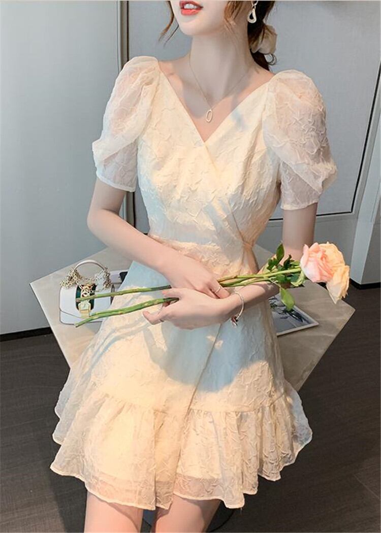 クールでカジュアルなスタイル 早い者勝ち Vネック パフスリーブ 大人気 シフォンワンピース 夏