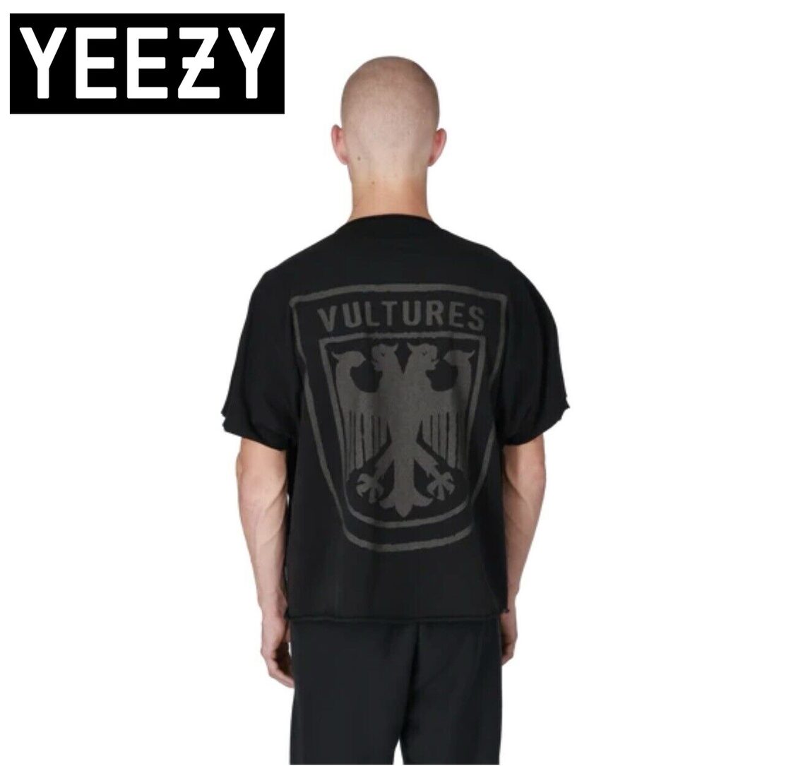 YEEZY 