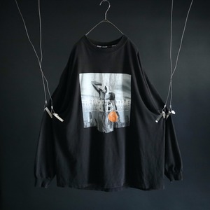 " PHAT FARM " over silhouette big print design cut & sewn