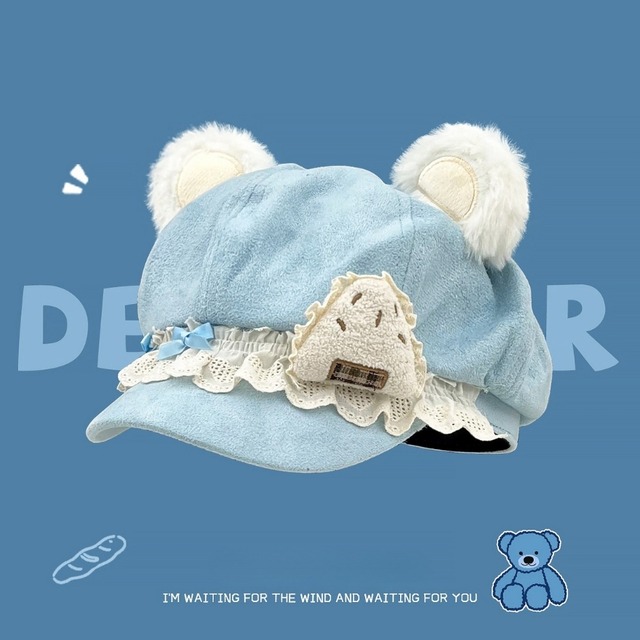 原宿系ストリートに甘い遊び心を。スイーツモチーフが揺れるふわふわくま耳レースキャップ：甘ロリ・地雷系コーデをポップに仕上げる主役級