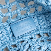 プラダ クロシェ トートバッグ ブルー ラフィア ブラック ロゴ