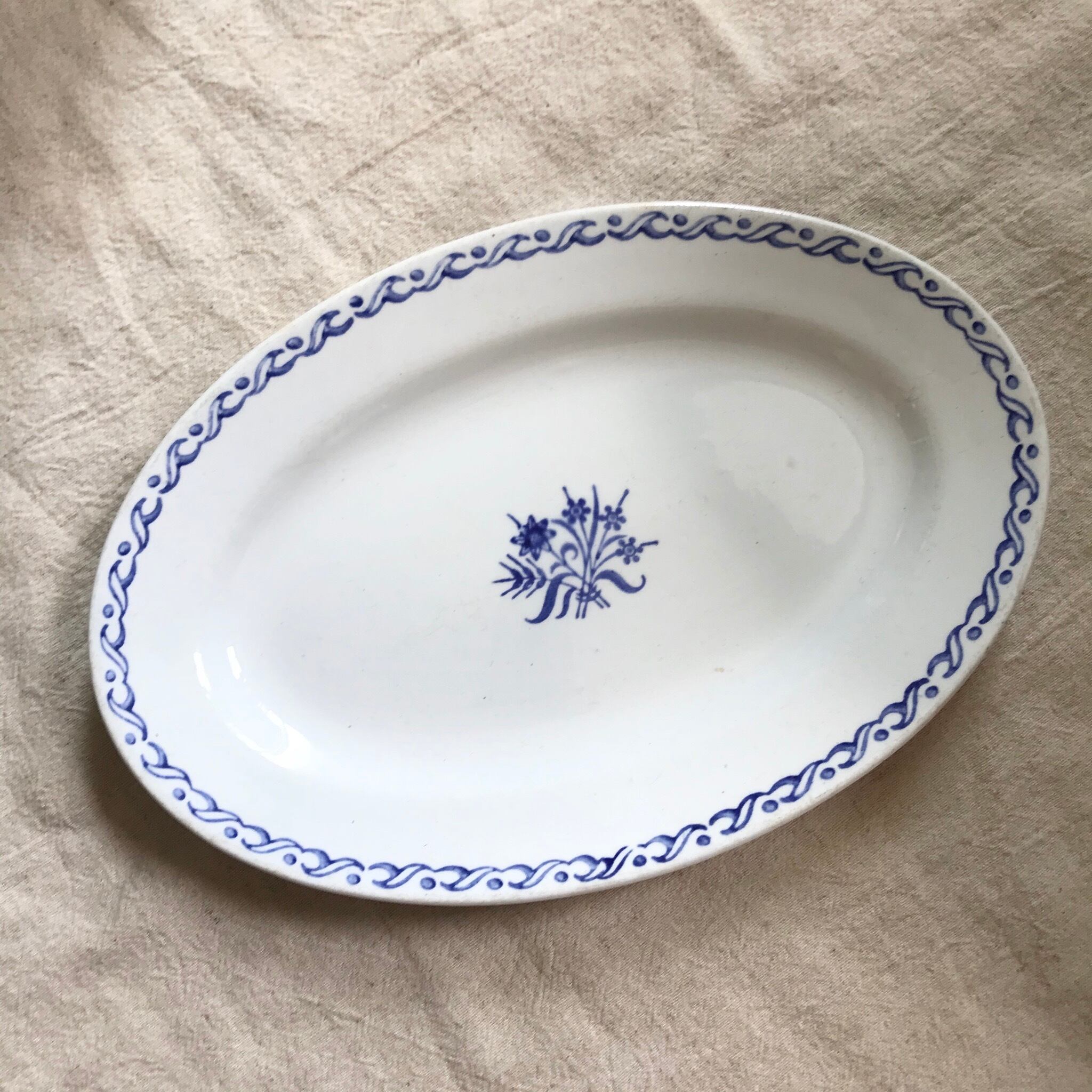 オールドアラビアの花模様のオーバル皿