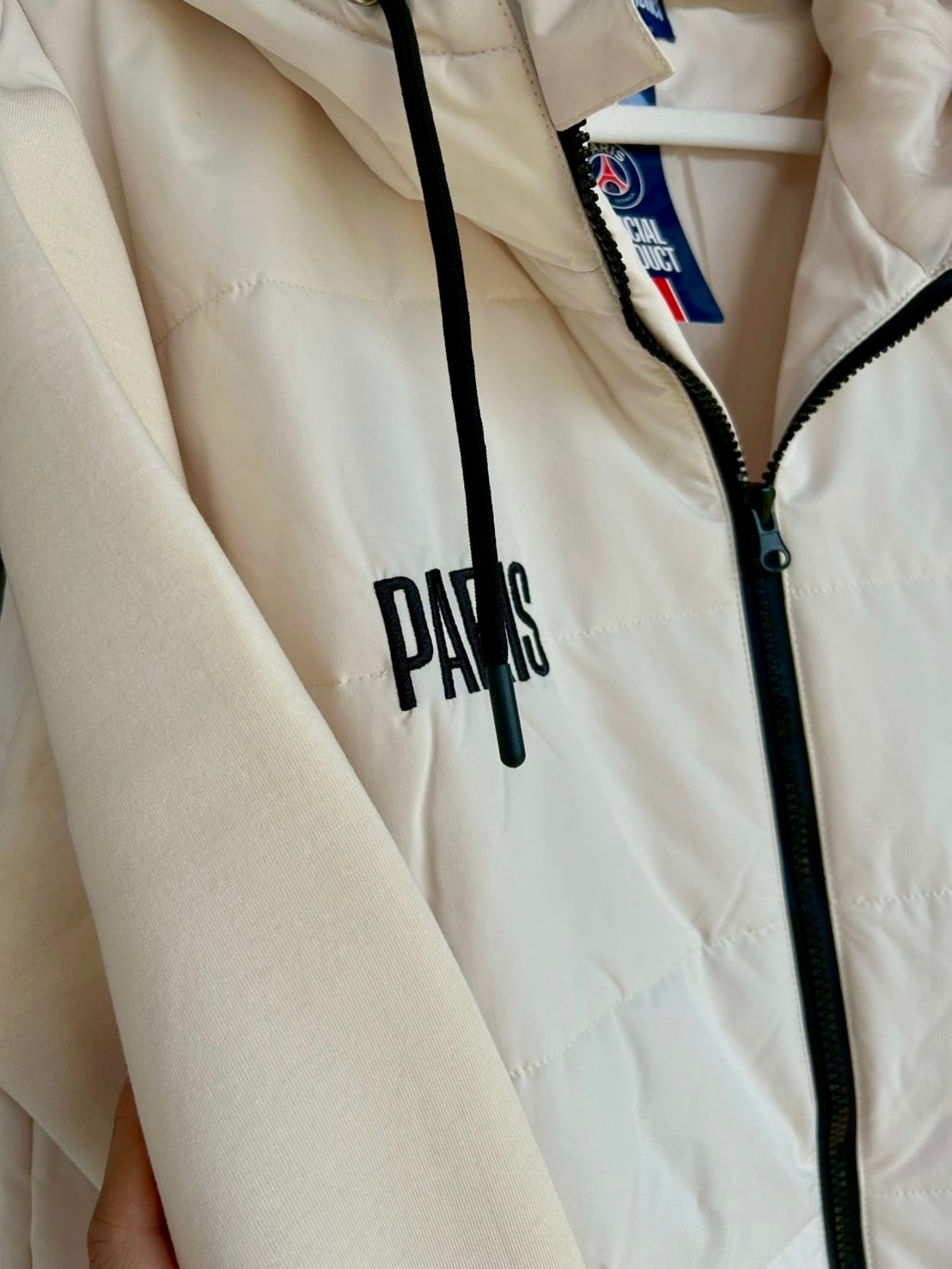 パリ・サンジェルマン ハイブリッドアウター ￥22,800(25,080)