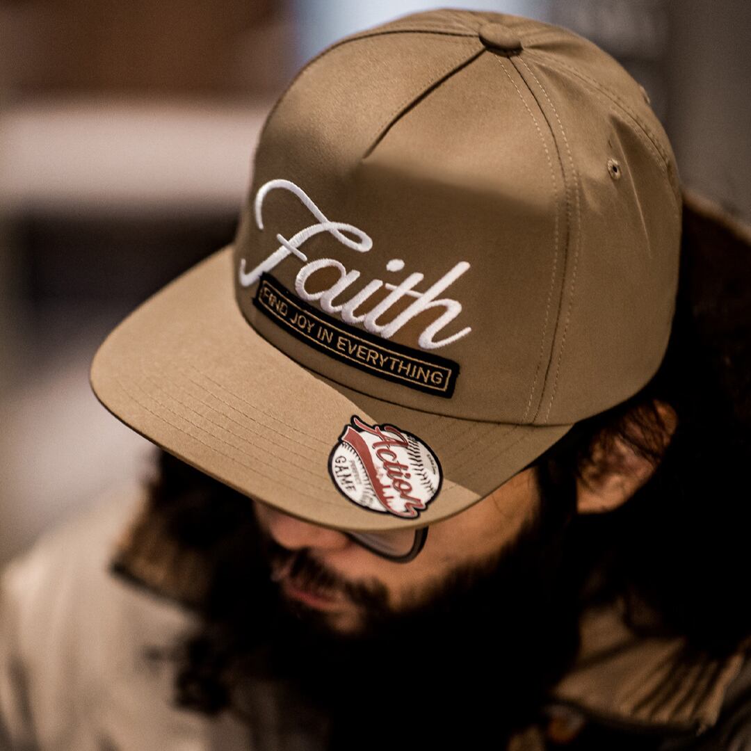 刺繍ロゴ スナップバックキャップ A19182