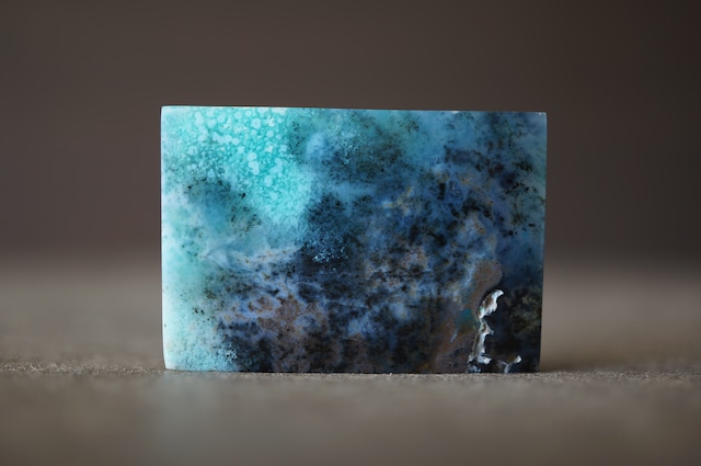 インドネシア産ブルーペトリファイドウッド Blue Opalized Petrified Wood 1979