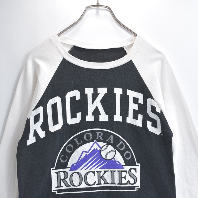90s MLB エムエルビー Colorado Rockies コロラドロッキーズ ラグランTシャツ 7分袖 リメイク プリント ベースボール ブラック ホワイト USED ヴィンテージ ビンテージ 古着 メンズSサイズ相当