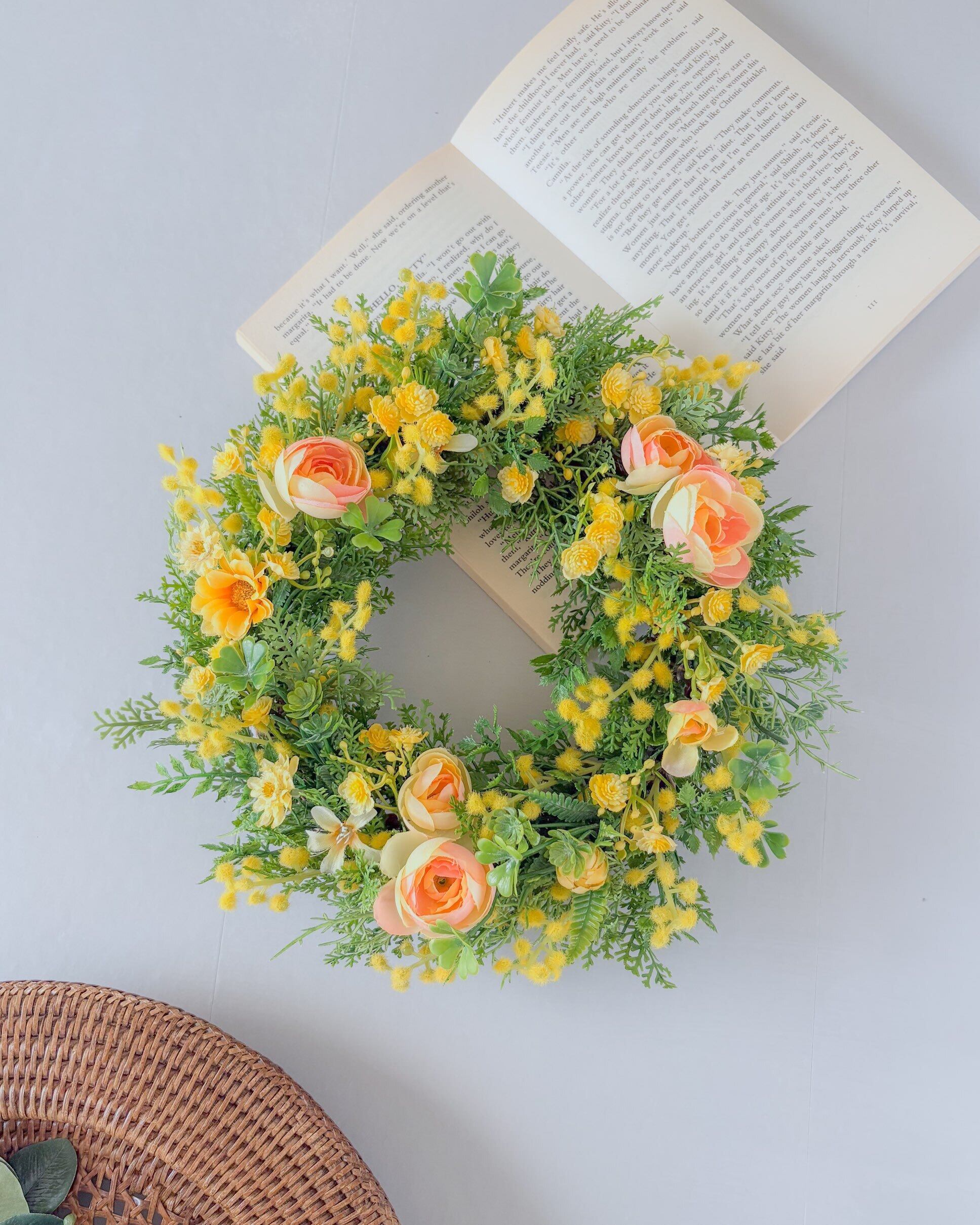 ユーカリのハーフリース ナチュラル シック 造花 プレゼント おしゃれ