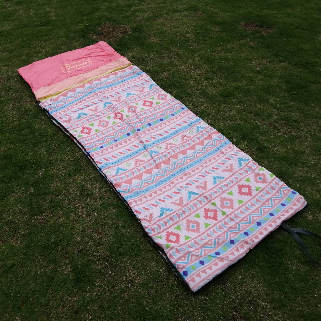 封筒型プリントスリーピングバッグ（寝袋）ローズ(FAE-8134SB-L) | fayerie