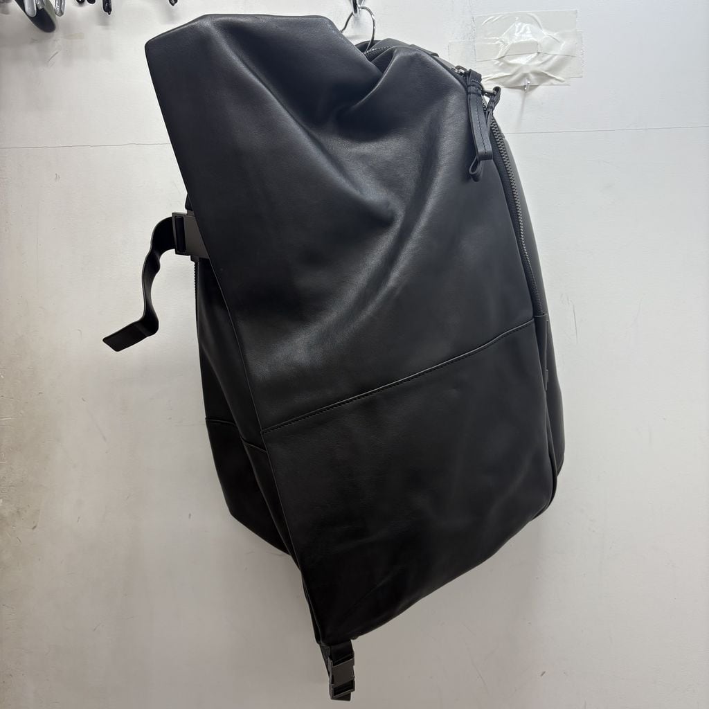ZARA STUDIO NICHOLSON ザラ スタジオニコルソン バックパック