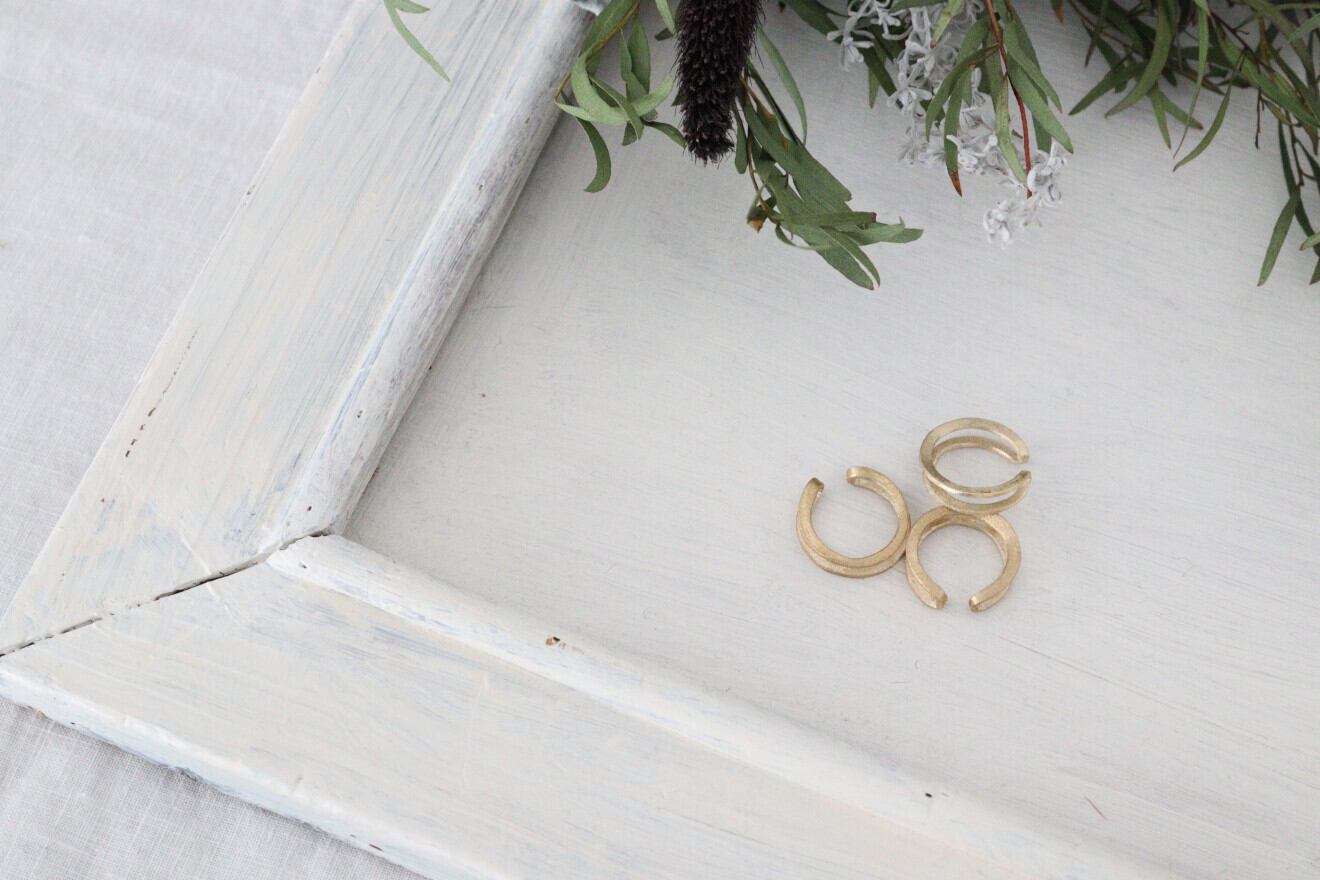 0202 光輪イヤーカフM