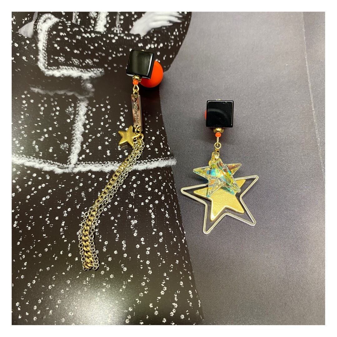 square onyx aurora swarovski asymmetry chain