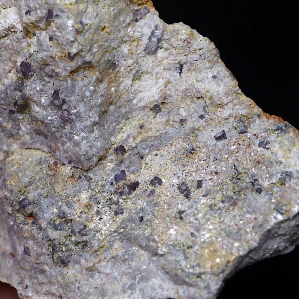 カリフォルア産 コランダム ルビー サファイア 原石 399.5g