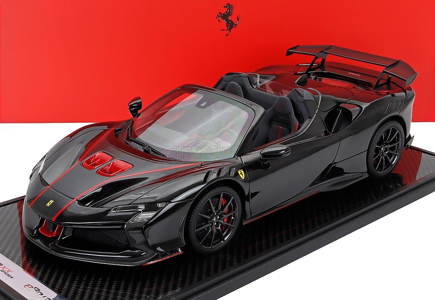ミニカー 1/18 フェラーリ 12チリンドリ POLISTIL 1/18 FERRARI