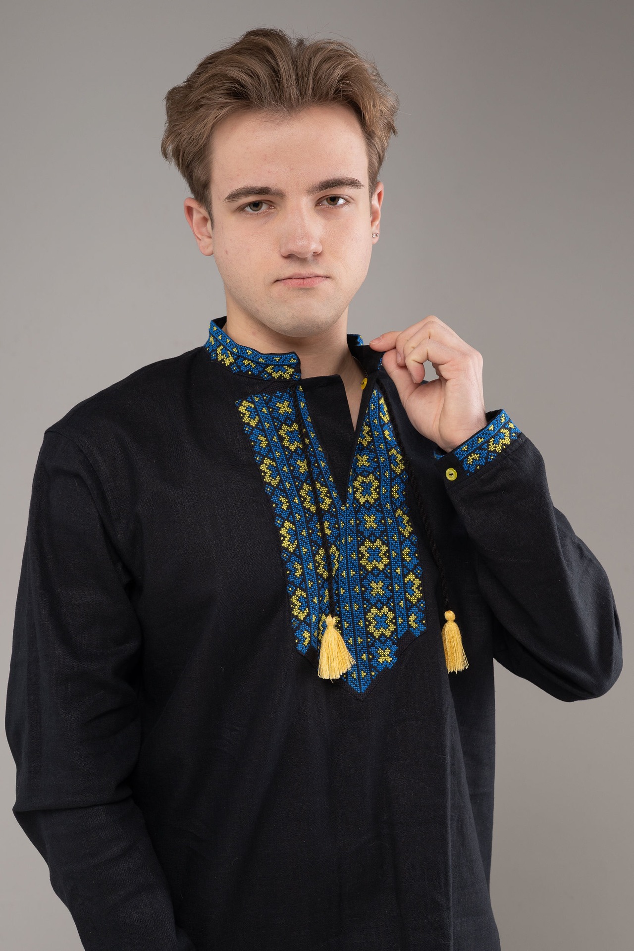 ウクライナ刺繍ヴィシヴァンカ　クロスステッチ手刺繍　Lサイズ　メンズ - 13