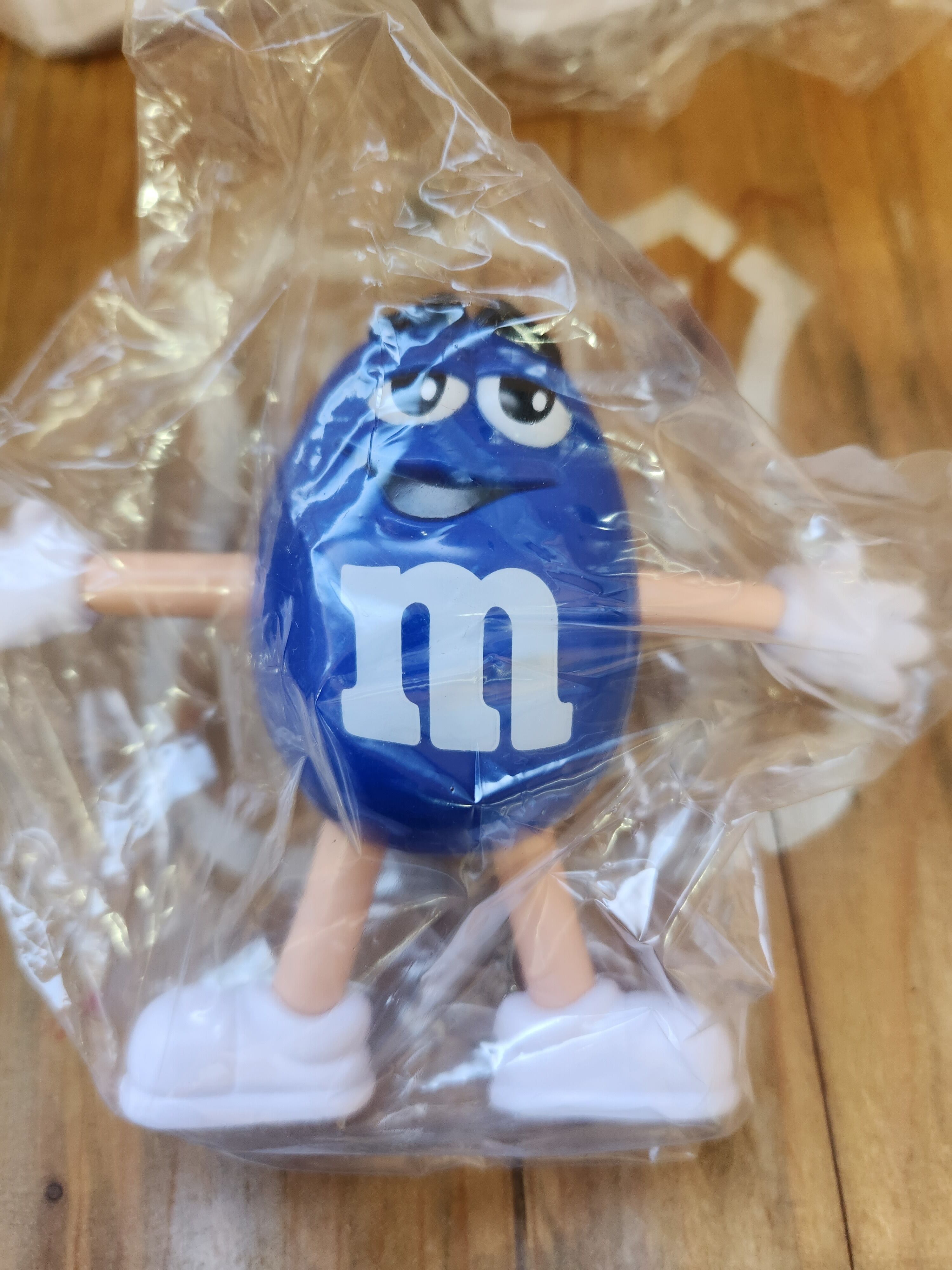 M&m's ディスペンサー 4体セット | ガレージ66ペイントhouse