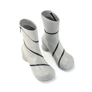 【GRAPE】Spiral zipper boots Gray
