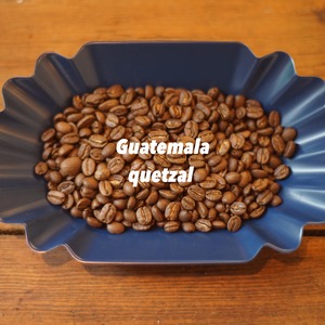 GUATEMALA QUETZAL　200ｇ