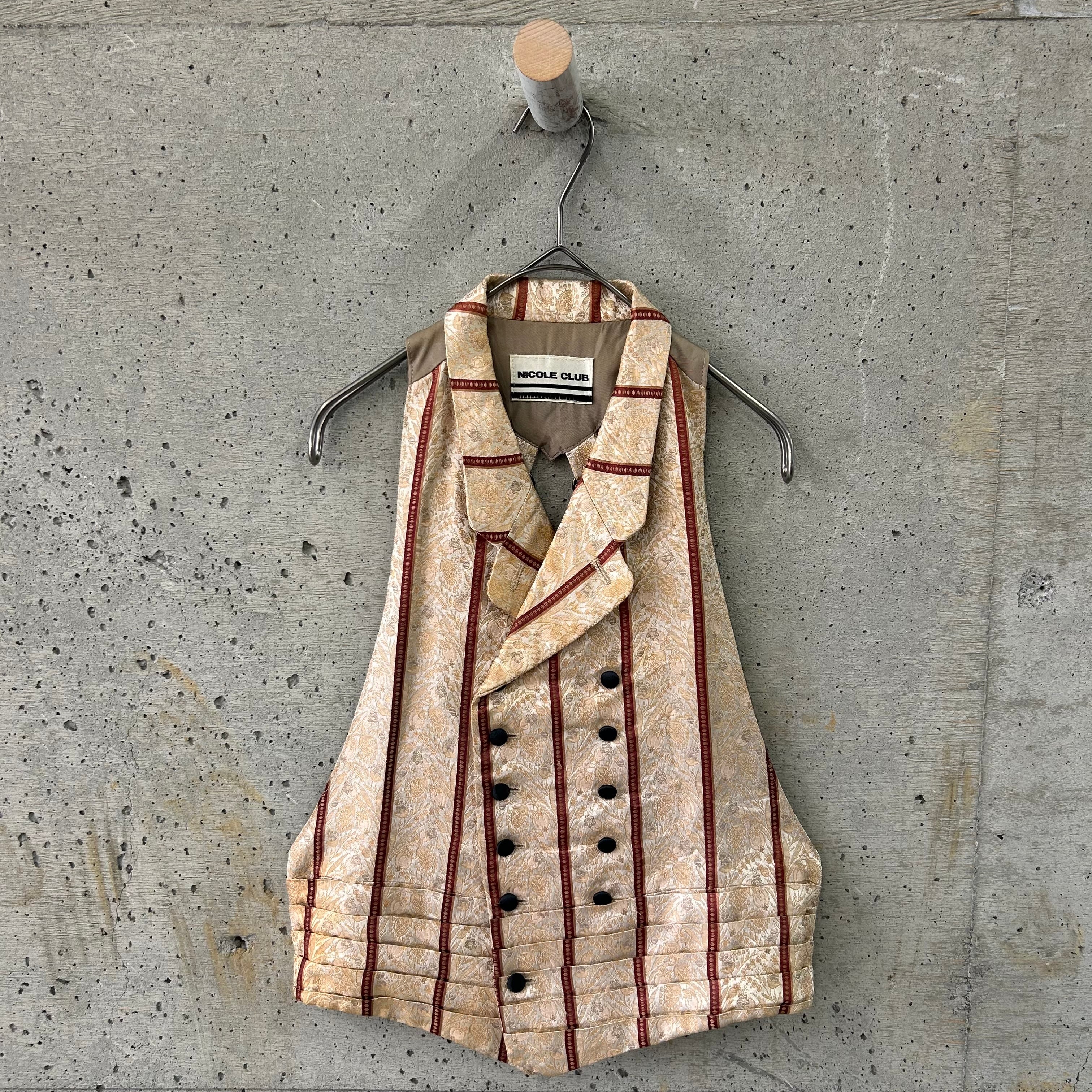 Jacquard beige vest