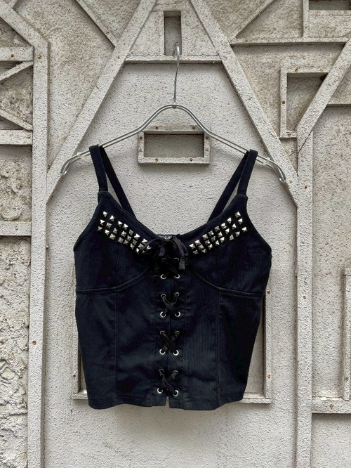 "GLAM AMOUR" studs camisole