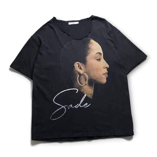 "SADE" oversized cut-off design T-shirt