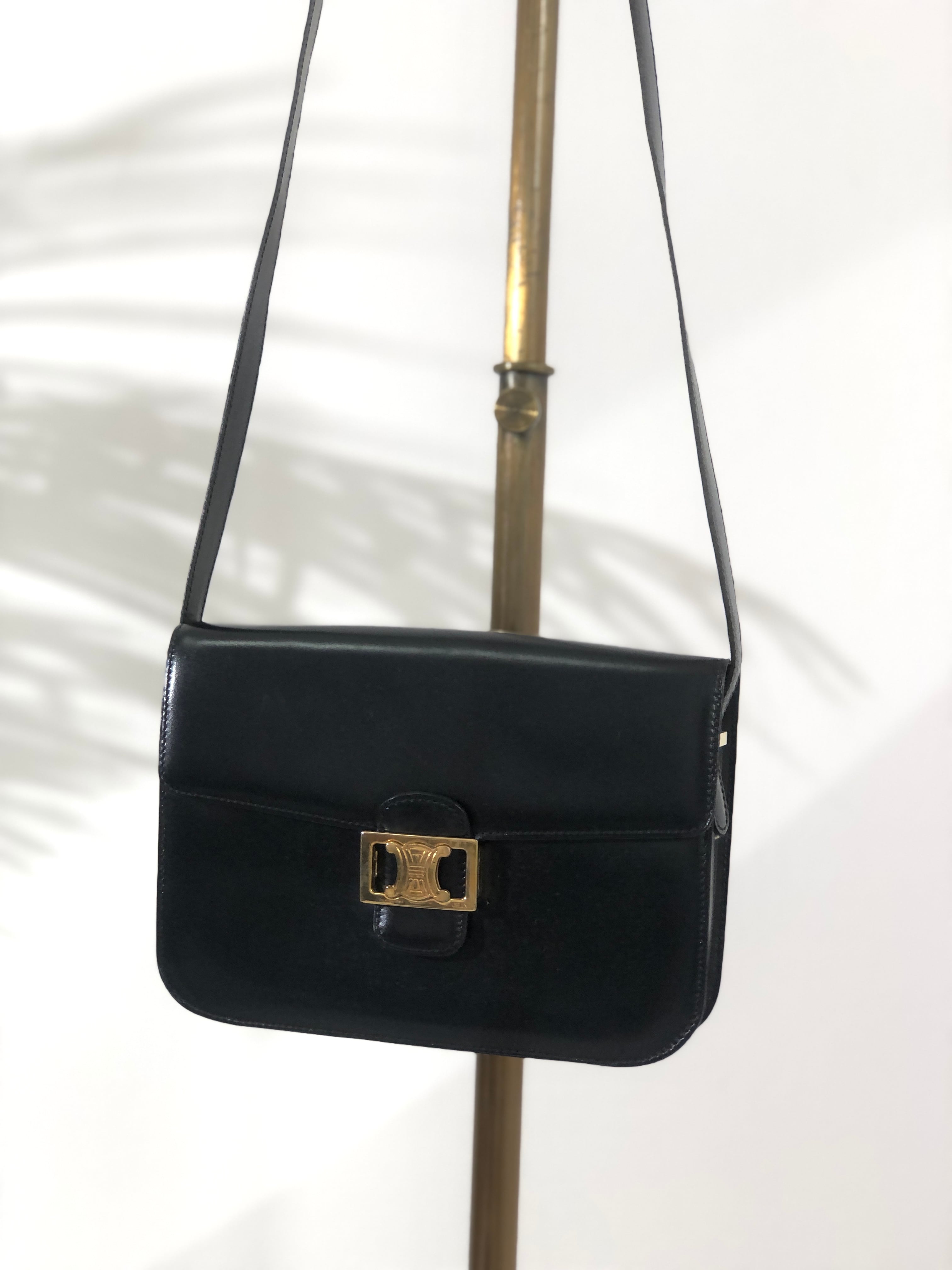 CELINE セリーヌ トリオンフ レザー ショルダーバッグ ブラック vintage ヴィンテージ オールド 368agn |  VintageShop solo powered by BASE