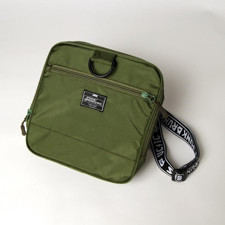PUNKDRUNKERS 】ショルダーからボストンBAG パンクドランカーズ