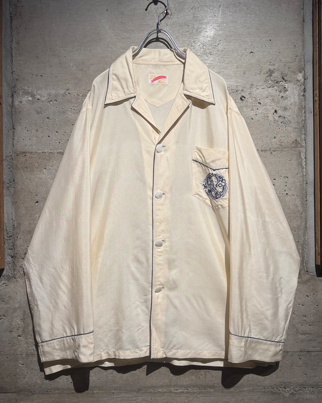 【Caka】40’s〜50’s Dragon Embroidery Vintage Silk Sleeping Shirt