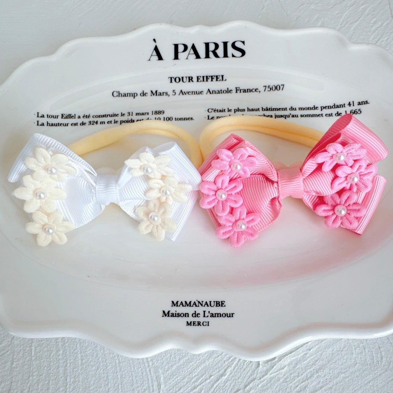 小花リボンヘアバンド（後ろ支え付き）