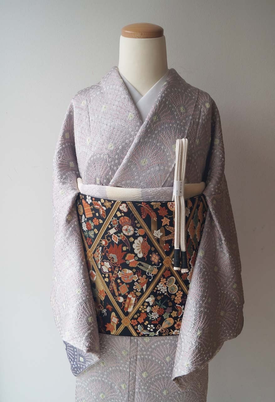 未着用　色無地　紋無し　菊青海波　パープル　ダークトーン　着物　023k 色無地 No.BA-0081-Sサイズのレンタル｜きもの365