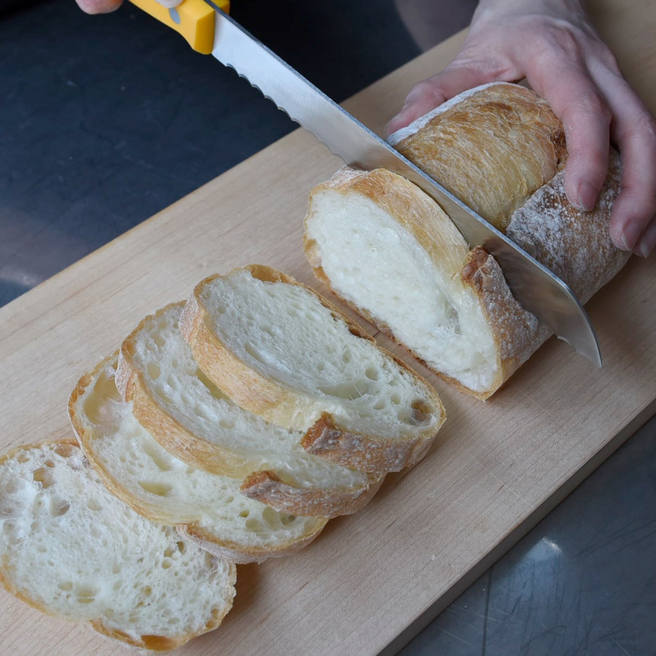 イセル ブレッドナイフ