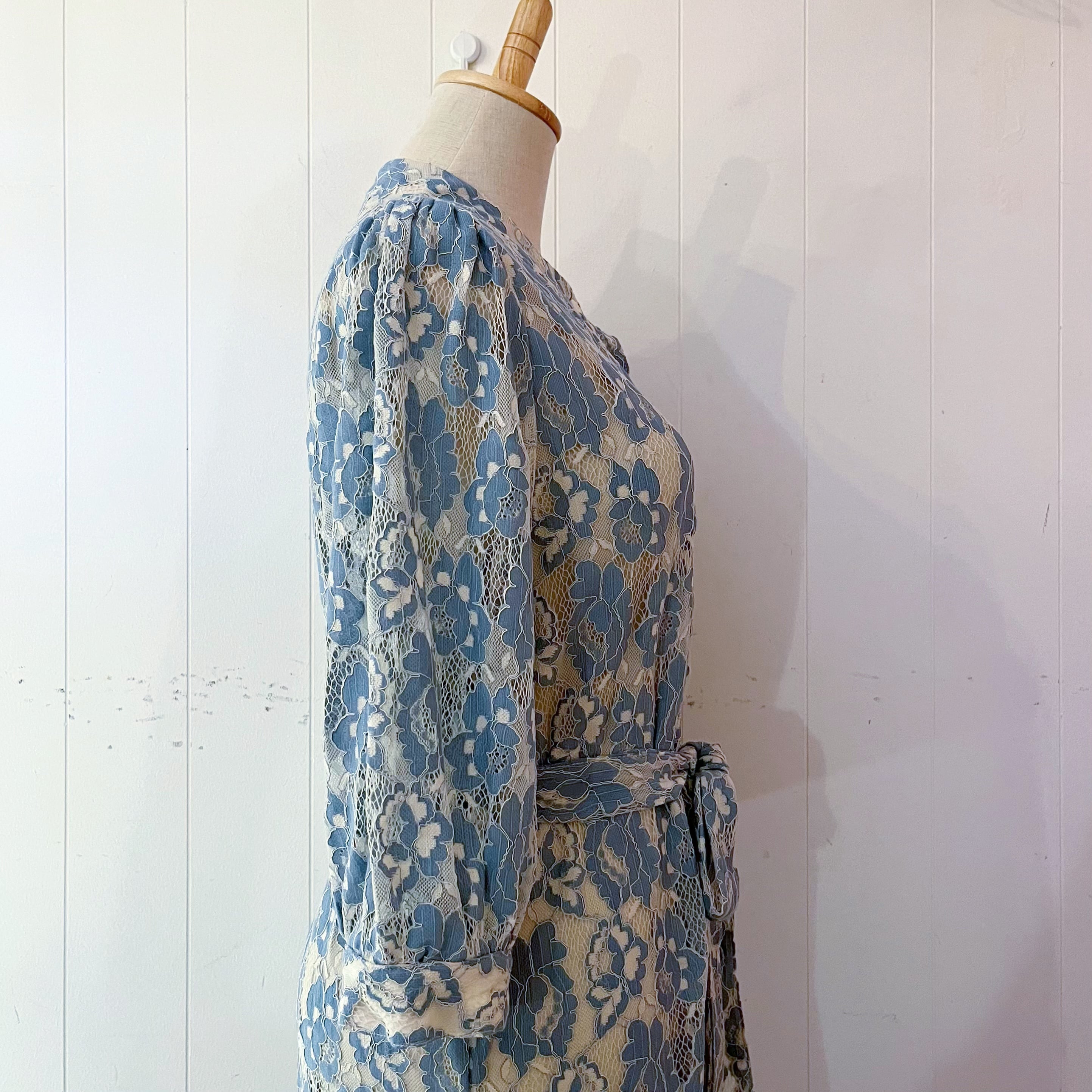 dusty blue flower lace one-piece