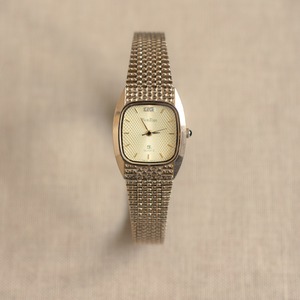 The “Rhythme Éternel" Collection 7 3