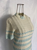 Stand neck knit half sleeve dress