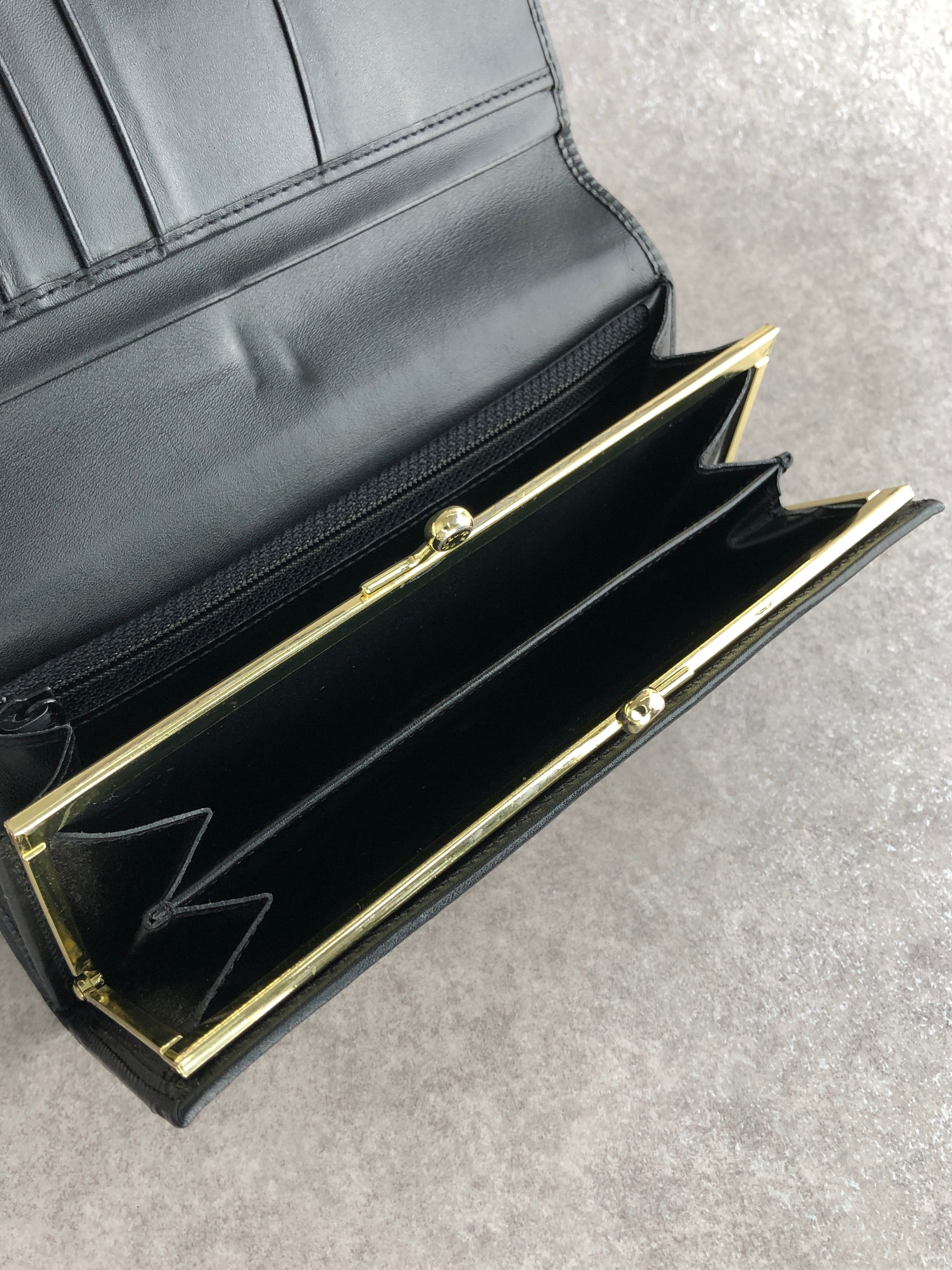 CELINE セリーヌ マカダム 財布 ブラック ブラゾン型押し PVC 長財布
