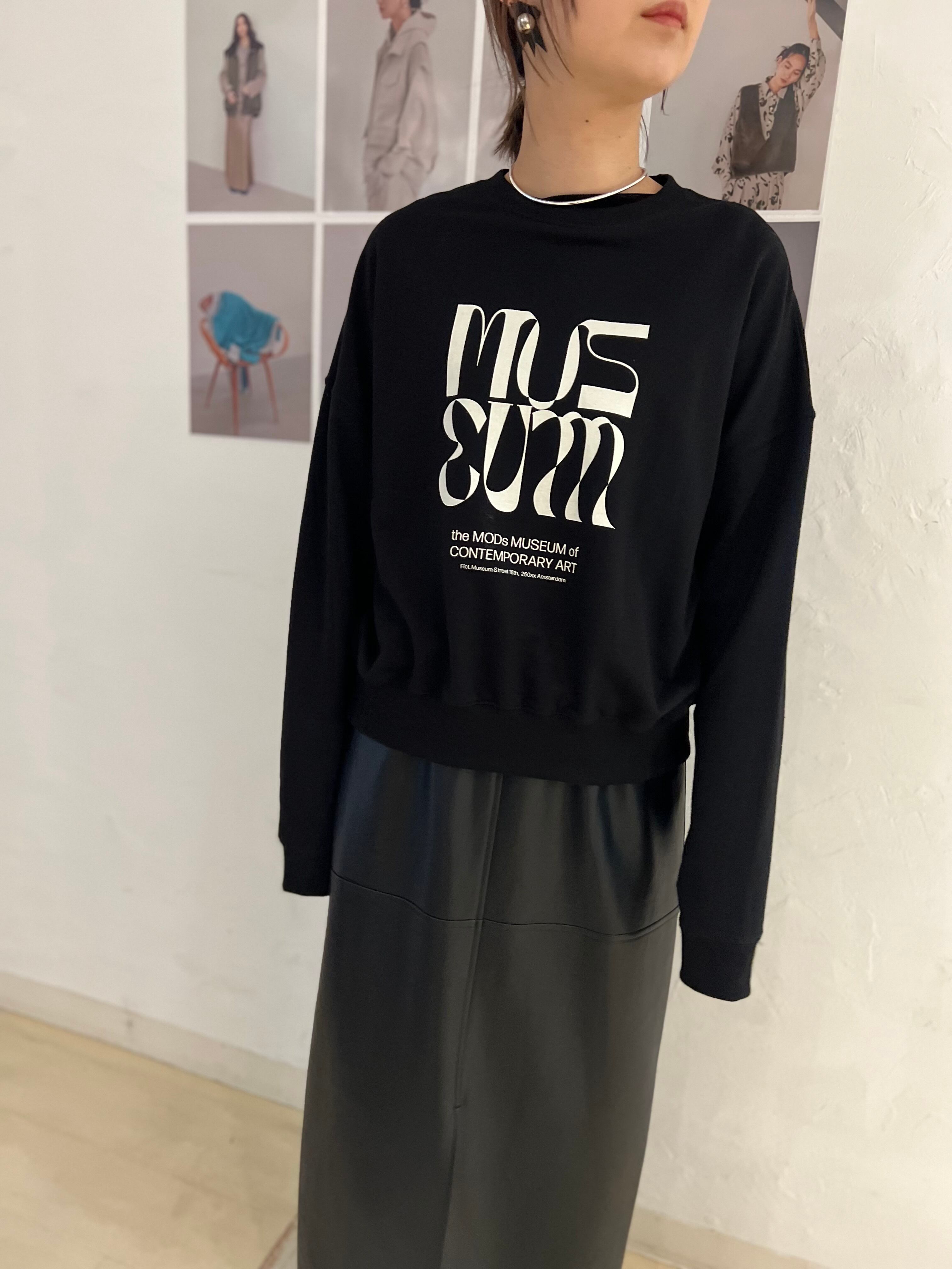 【CHIGNON】アートロゴミニ裏毛ショートプルオーバー　[8744-120KO]