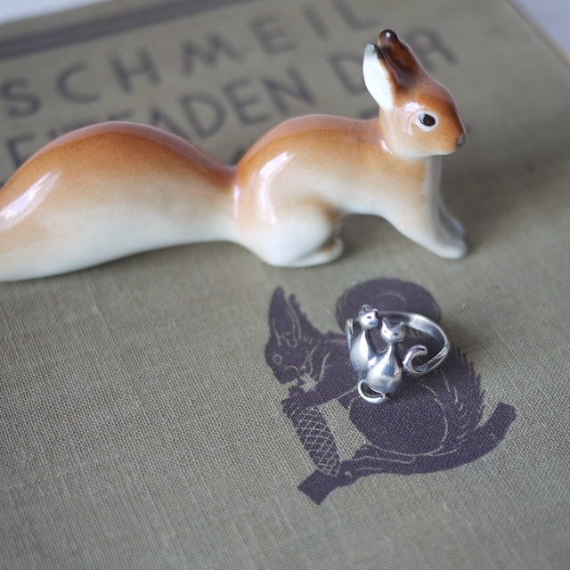 2匹のねこリング アメリカ