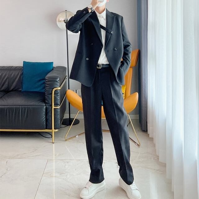 【予約販売】メンズ セットアップ スーツ 無地 シック スリム 男前 ハンサム ブラック アイボリー ジャケット パンツ セットアップ ビジネス 通勤 フォーマル パーティ 二次会 同窓会 結婚式 韓国 トレンド 春 秋 夏大きいサイズ M/L/XL/2XL