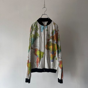 -wearin the world- 90's World Map Paper Jacket