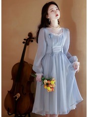 【0267】Blue Chiffon Volume Square Long Sleeve Dress