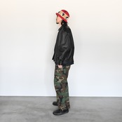CHANGES(チェンジーズ)REMAKE CARGO PANTSレザージャケットスタイル