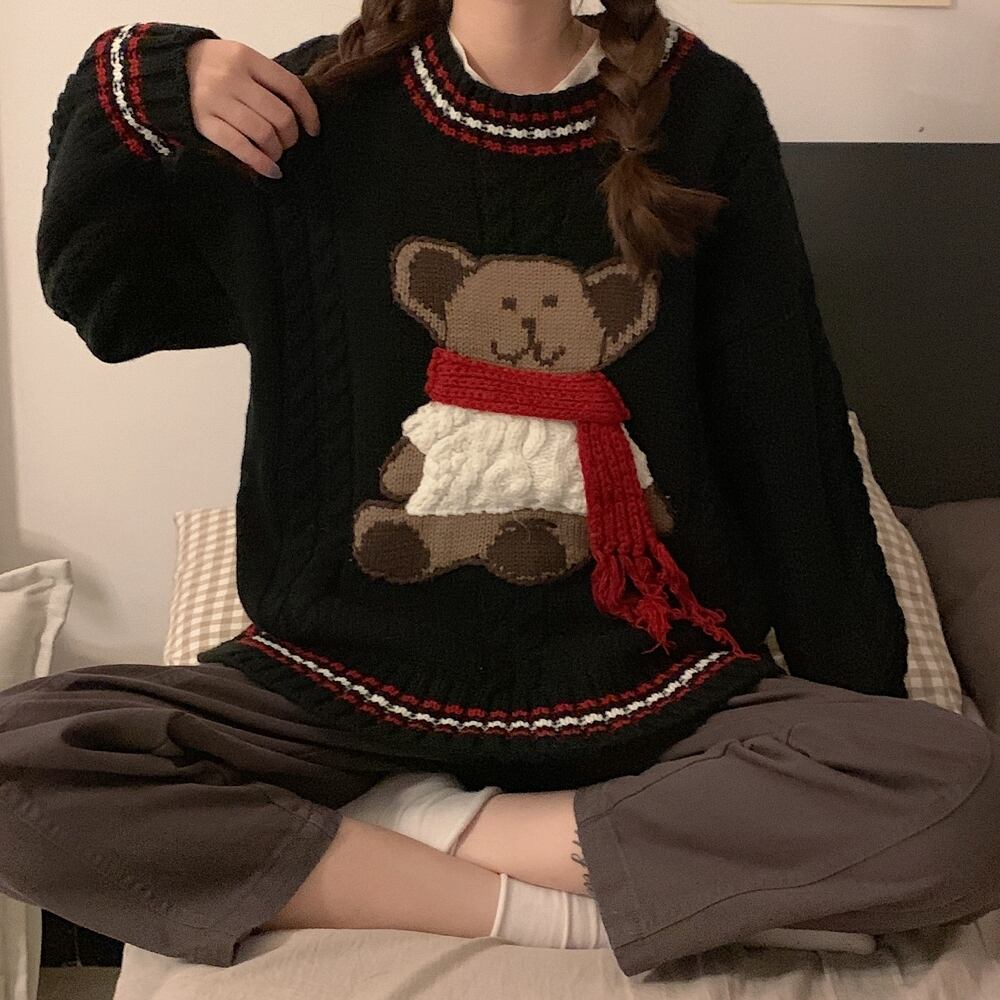サンタクマアップリケセーター