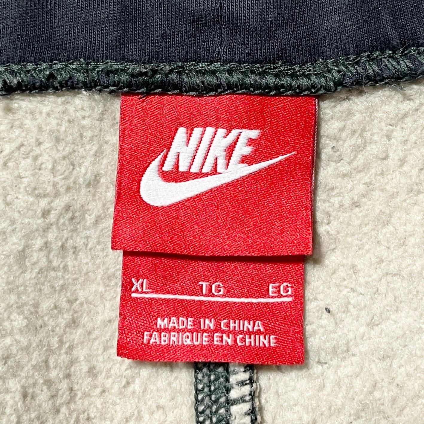 NIKE ナイキ 迷彩 デジタルカモ テーパード スウェットパンツ メンズ